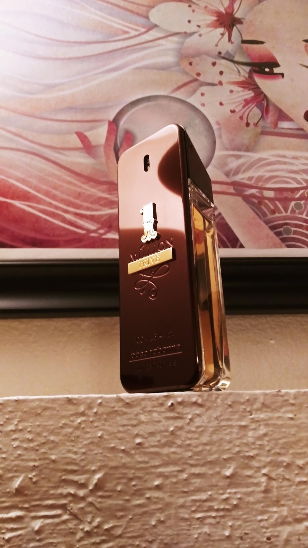 Rabanne 1 Million Parfum/Lucky - Event & Party Supply Photos 评论和价格