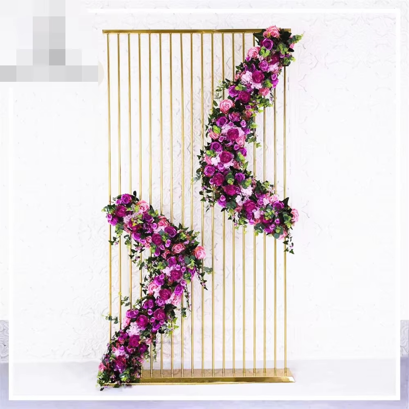 Shiny Gold Metal Frame Flower  - Dessert Table Backdrop 评论和价格