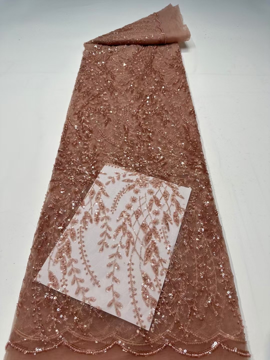 French Lace Fabrics 2026 High  - Glitter Tablecloth 评论和价格