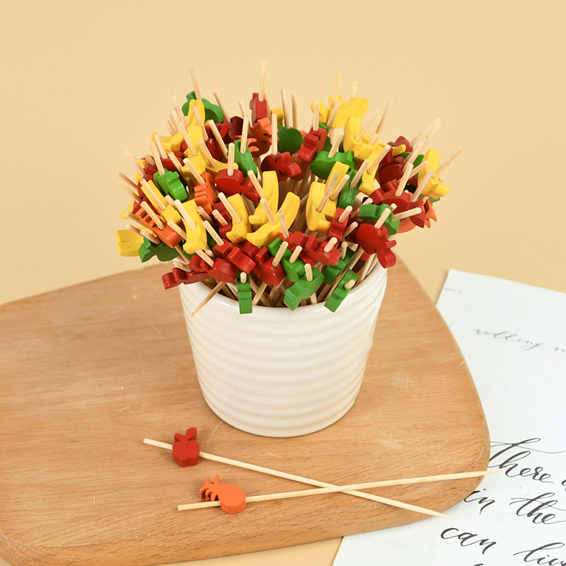 50/100pcs Cute Bear Heart Bead - Centerpiece Stick 评论和价格